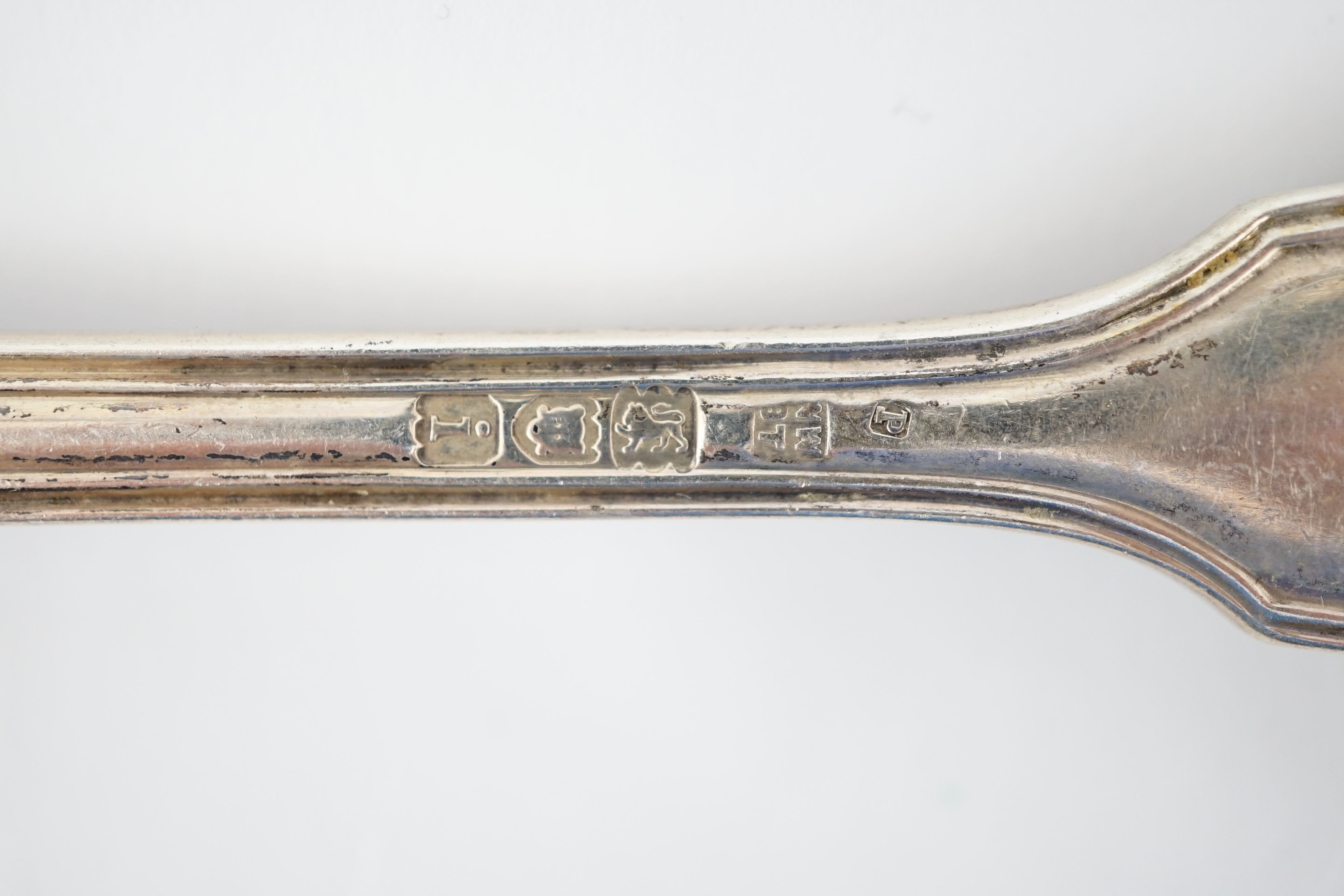 A George III silver serving spoon, London, 1767, together with a small quantity of assorted later flatware